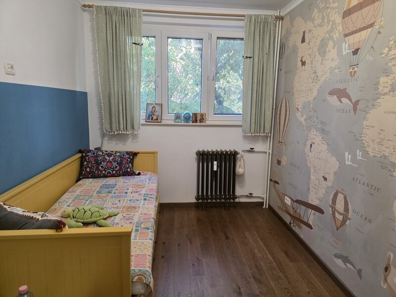 Titan, 5 minute metrou Costin Georgian, pe Barajul Bicaz, renovat complet