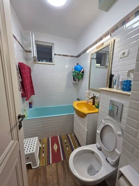 Titan, 5 minute metrou Costin Georgian, pe Barajul Bicaz, renovat complet