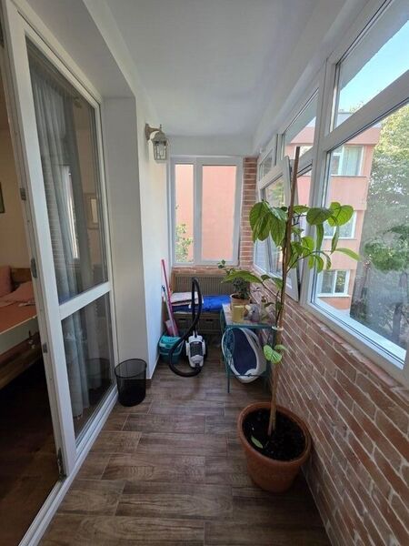 Titan, 5 minute metrou Costin Georgian, pe Barajul Bicaz, renovat complet